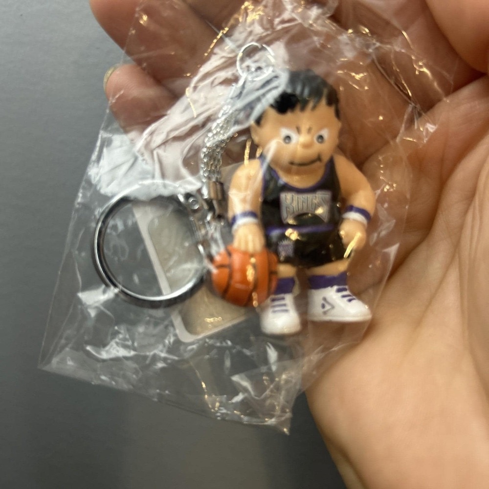 Vintage 1988 Lil Sports Brat Sacramento Kings NBA Basketball Keychain Sealed